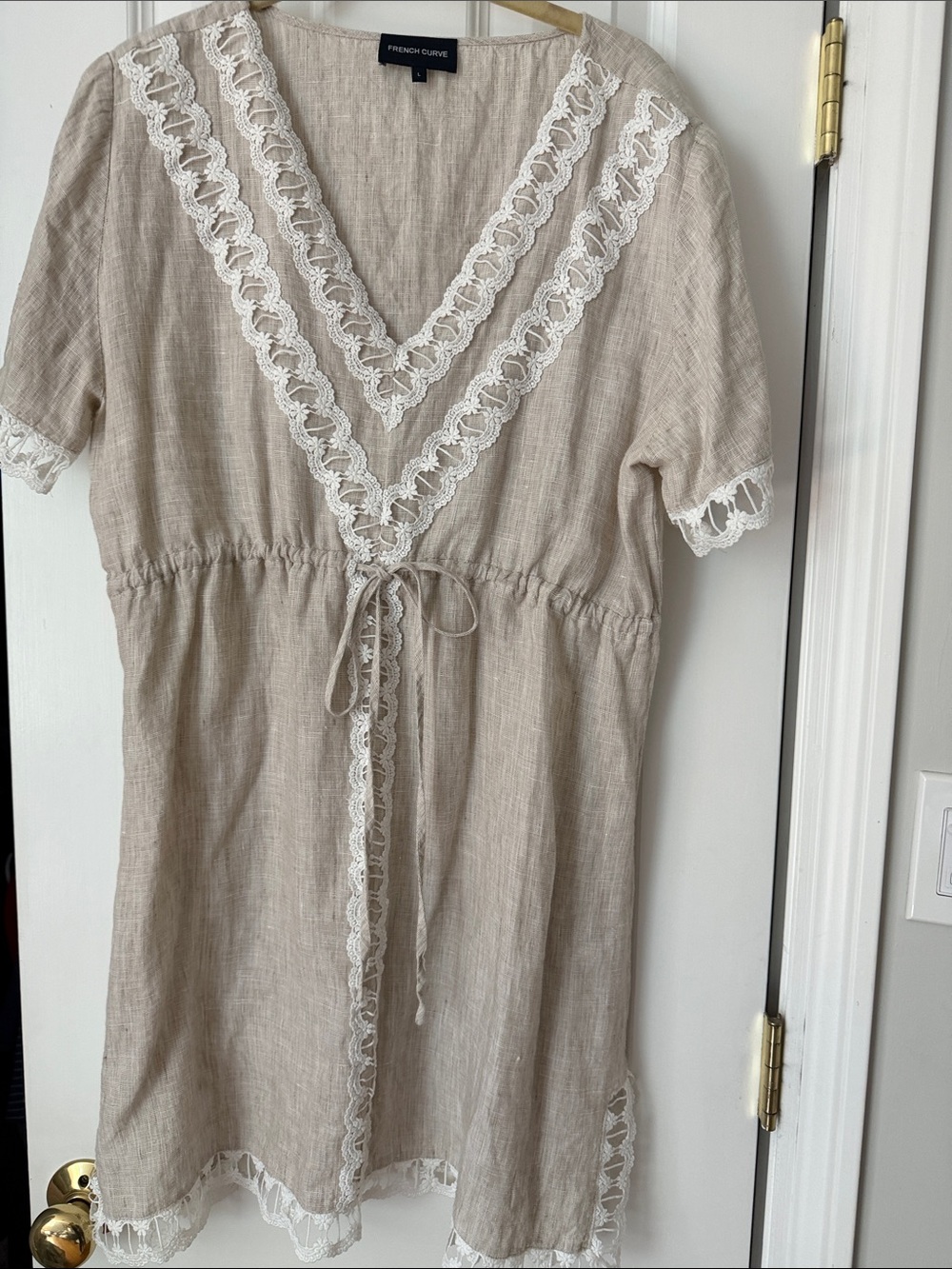 French Curve taupe Linen Lace-Trim Dress